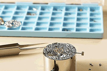 合肥欧米茄机械表为什么老走慢