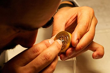 合肥欧米茄手表为什么走着走着就慢了